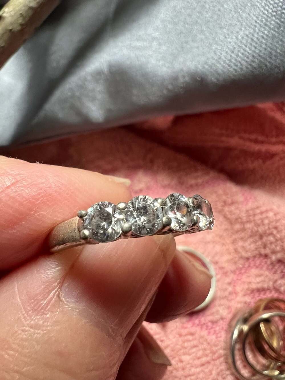 Epiphany 925 Sterling Silver Cubic Zirconia Five-Stone Band Ring